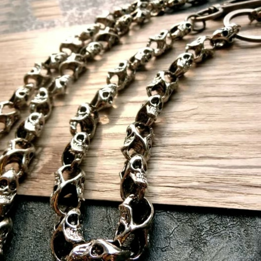 32” Inch Long Wallet Chain - Picture 2 of 3